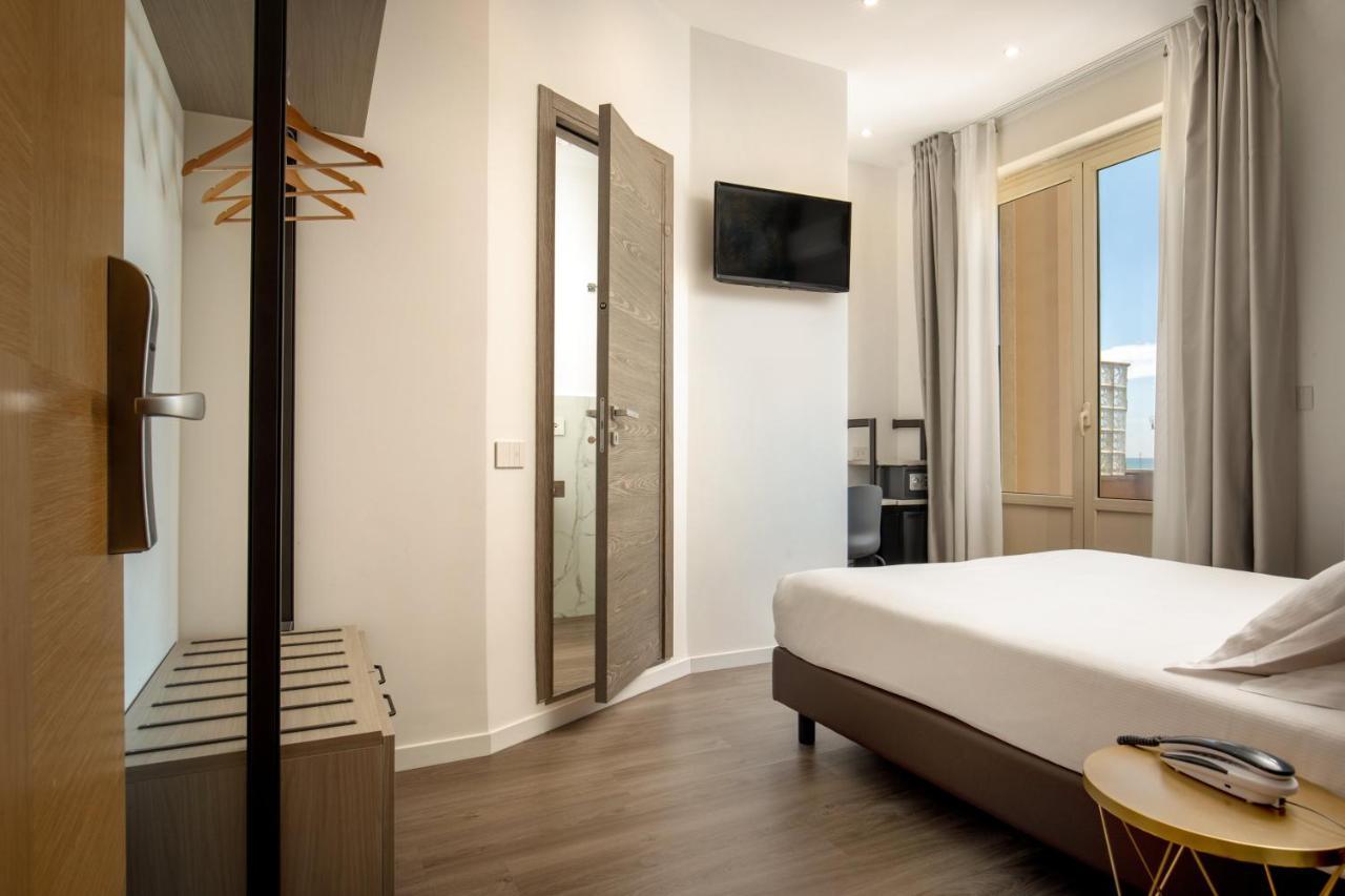 Hotel La Scaletta Lido di Ostia Eksteriør billede