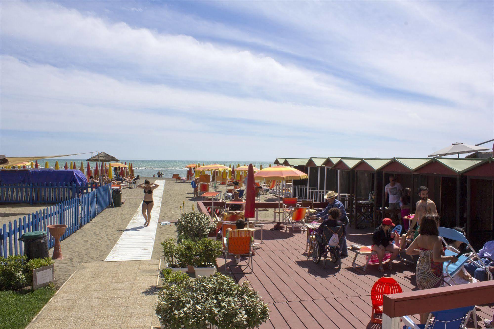 Hotel La Scaletta Lido di Ostia Eksteriør billede